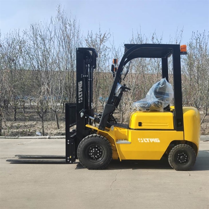 1.5 Ton outdoor forklift