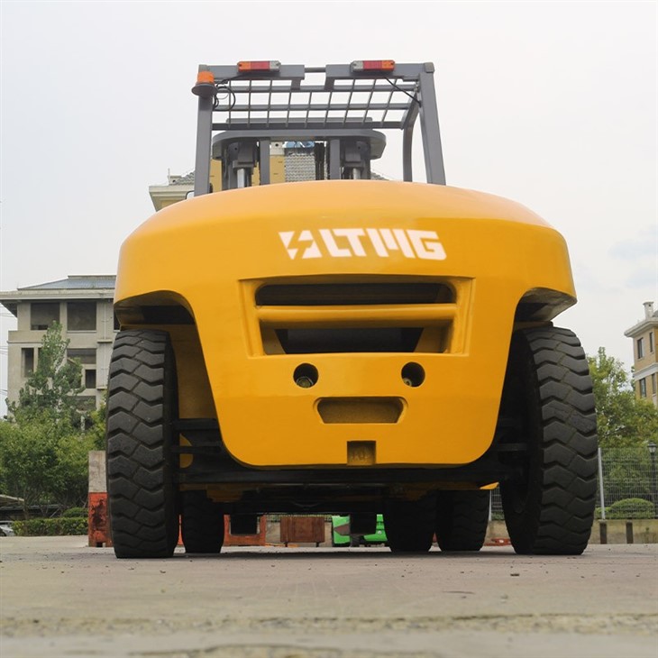 Large Electric Forklift