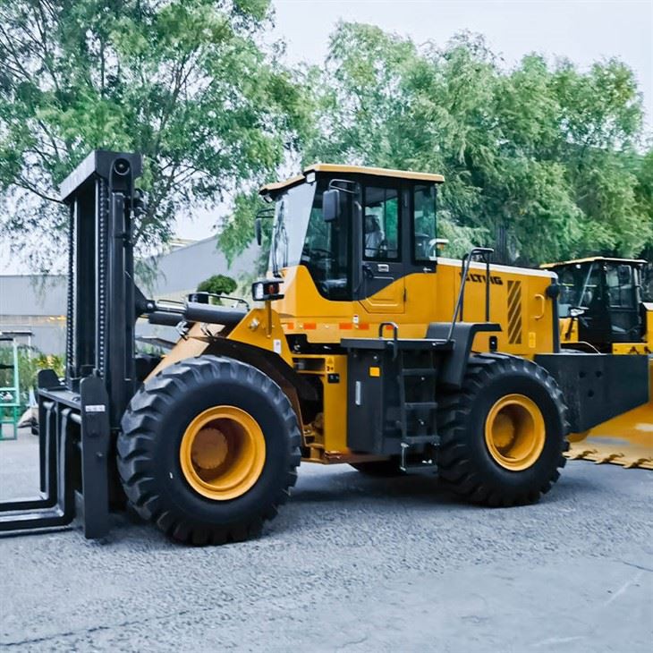 10 ton off road forklift