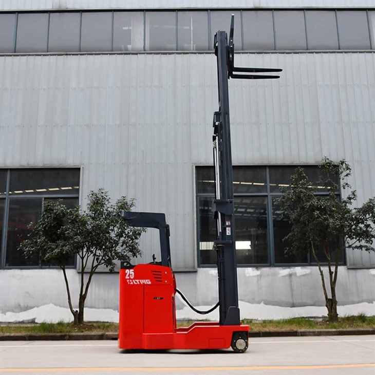 2.5 Ton Multi-directional Reach Truck Stand On