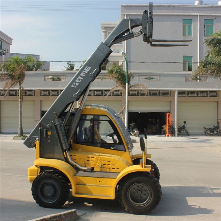 2.5 Ton Telescopic Forklift