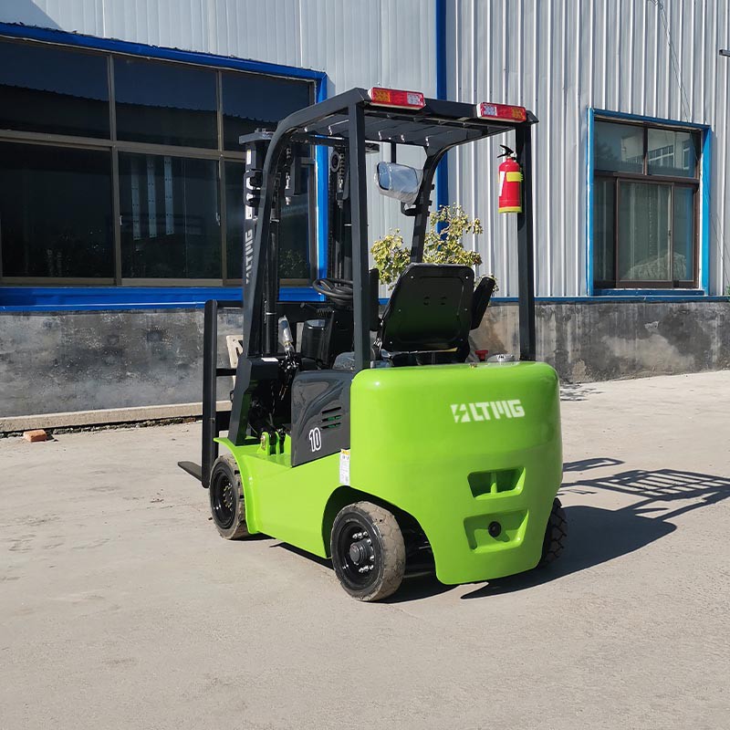 smallest electric forklift