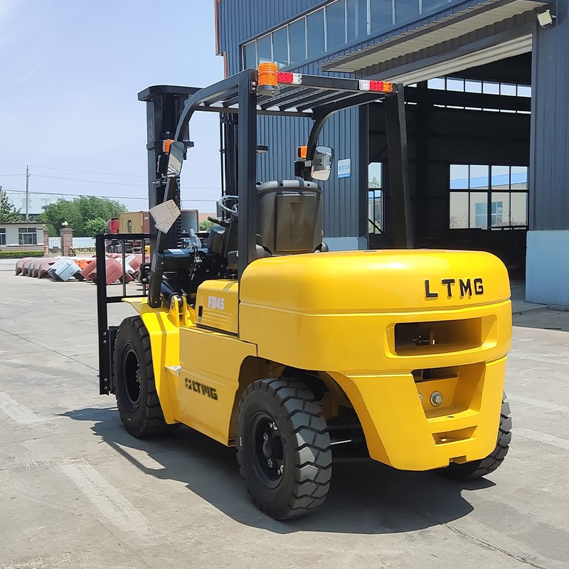 45 tonne forklift