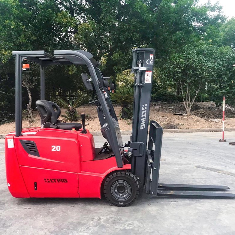 battery operated forklift