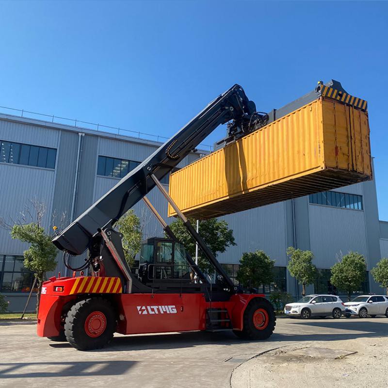 reach stacker forklift