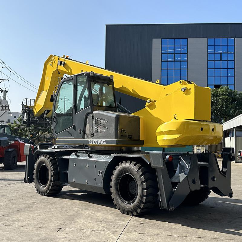 telescopic forklift