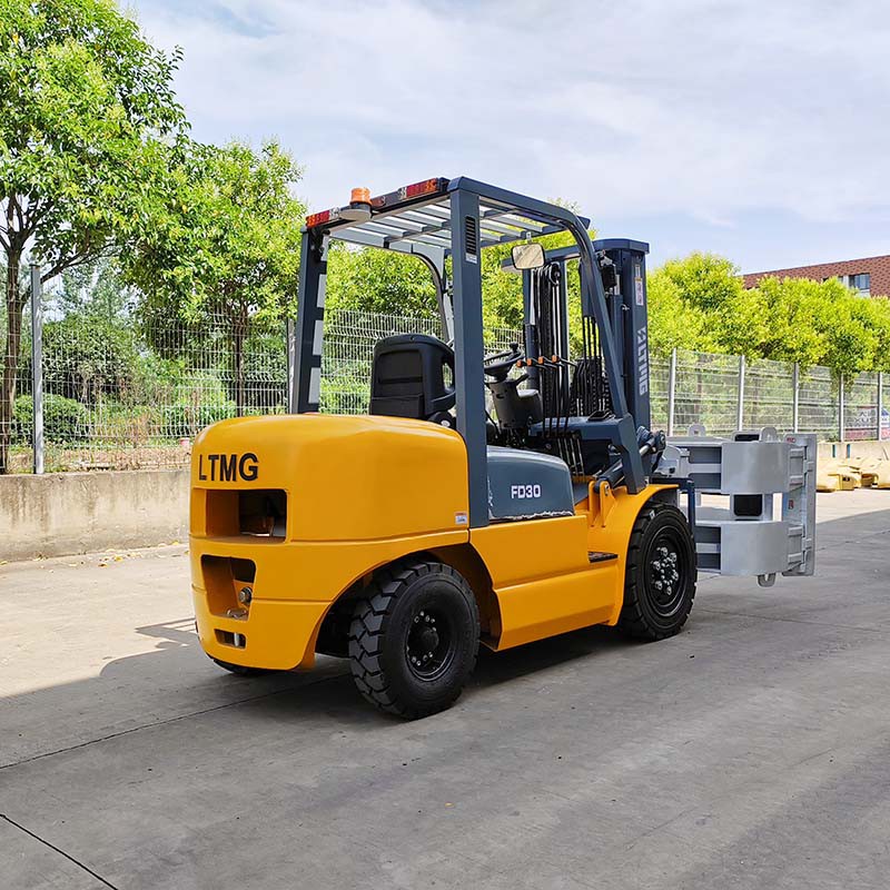 bale clamp forklift