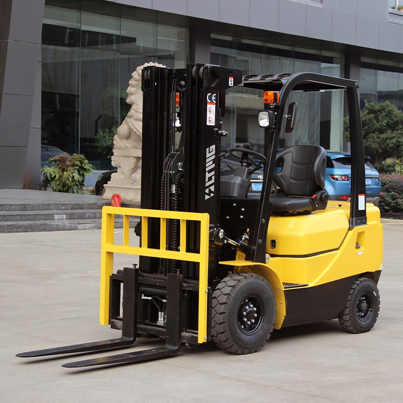 18 ton diesel forklift