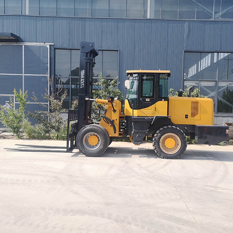 rough terrain lift truck