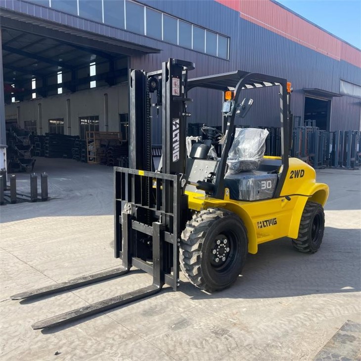 3 Ton All Terrain Forklift For Sale