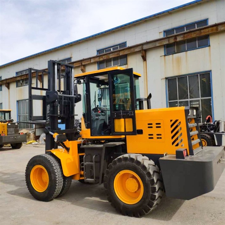 4wd rough terrain forklift