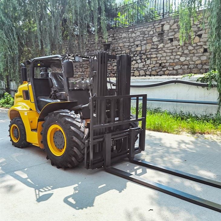 off road forklift 4 ton