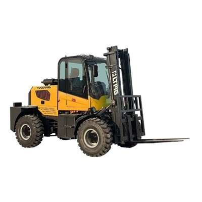 4x4 Four-Wheel Drive Outdoor Forklift