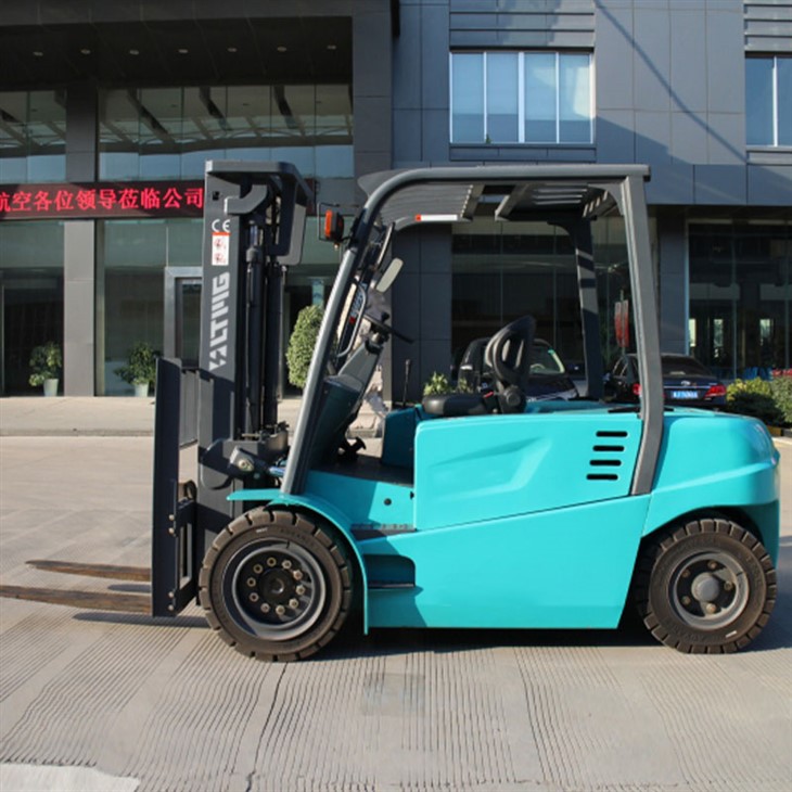 new electric forklift