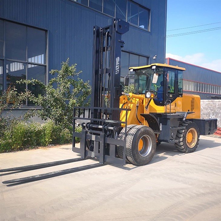 8 Ton 4x4 Articulated Forklift Rough Terrain