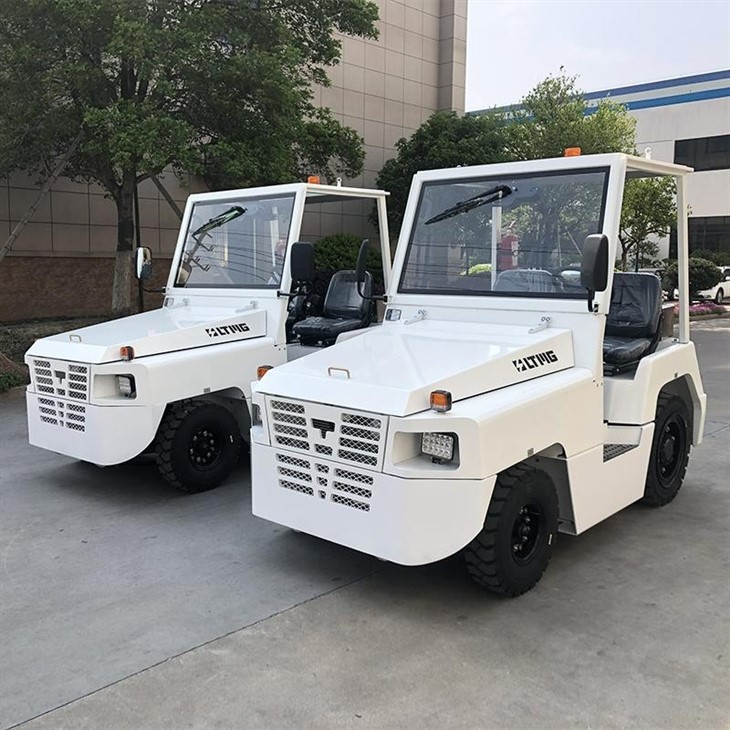 toyota baggage tractor