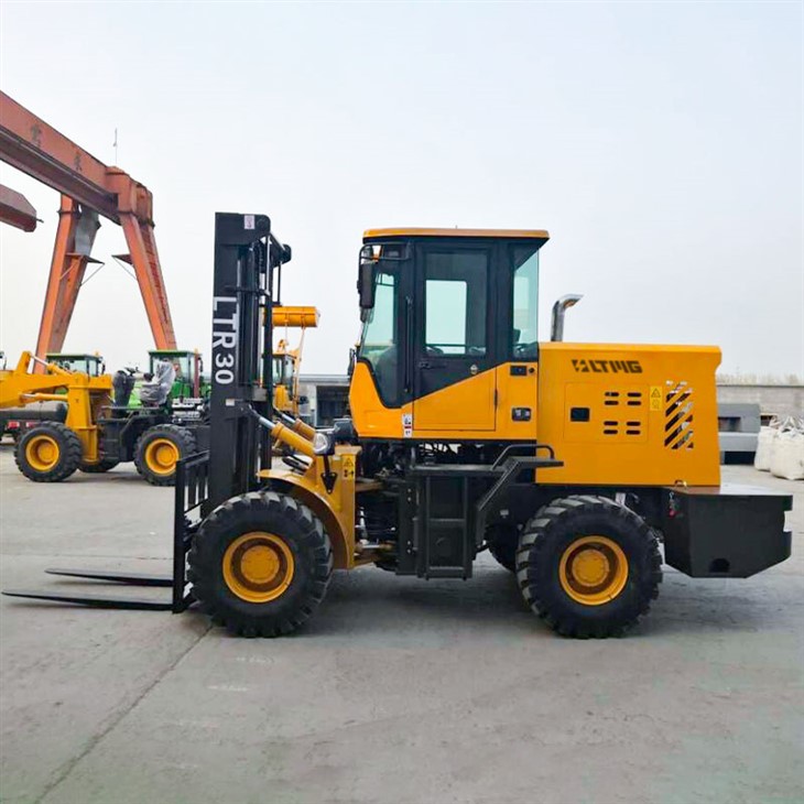 rough terrain forklift