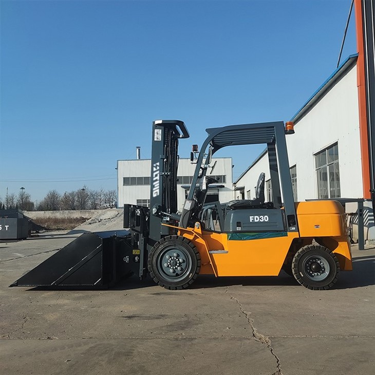 Diesel Forklift With Bucket Attachment Optional