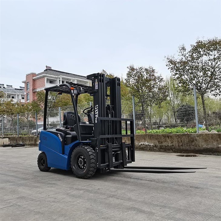 battery powered forklift