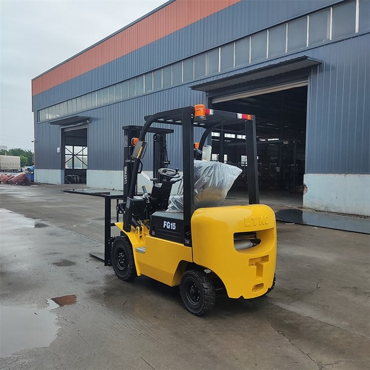 Gasoline Powered Forklift